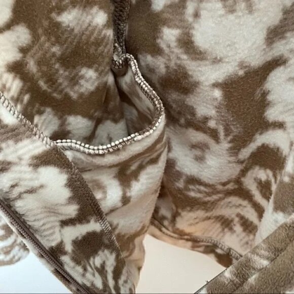 Basic Editions Fleece Abstract floral Hooded Jacket, 1X - Picture 6 of 11